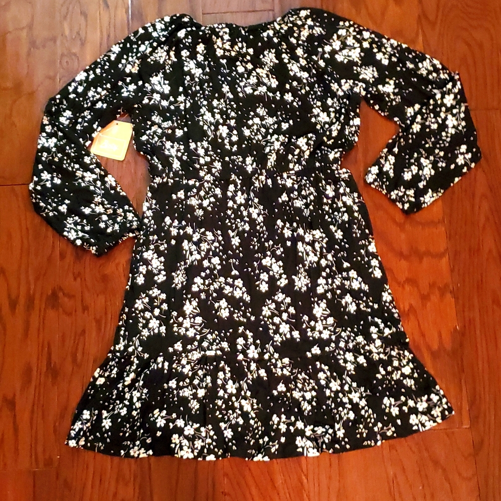 Tie Flounce Dress